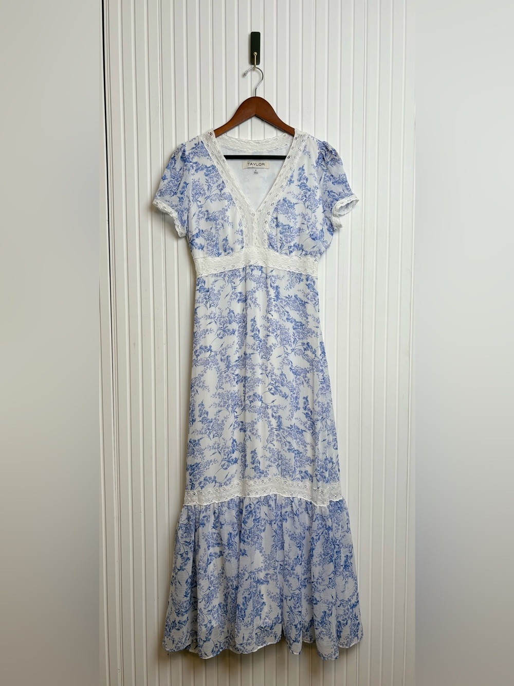 Taylor Blue & White Floral Maxi Dress with Lace Trim